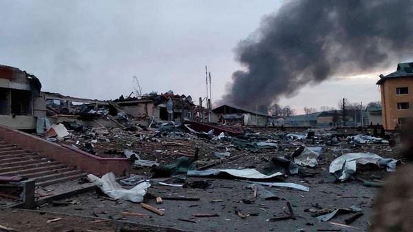 Яворовская военная база после удара российских сил по полигону (13 марта 2022). Львов - Sputnik Армения