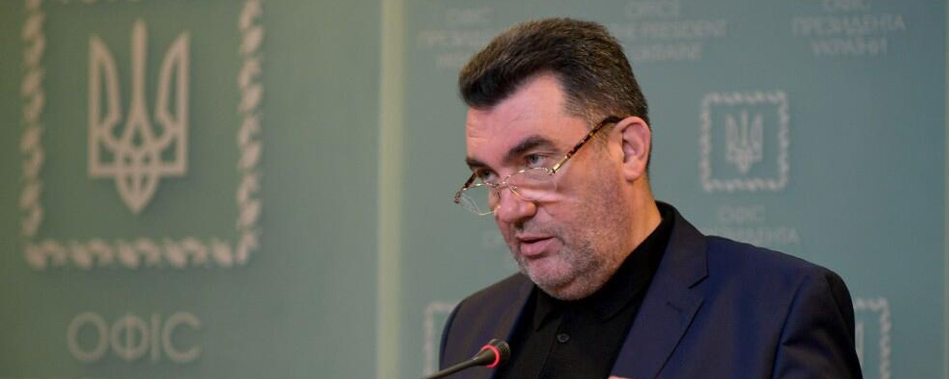 Секретарь Совета национальной безопасности и обороны Украины Алексей Данилов во время брифинга (13 марта 2020). Киев - Sputnik Армения, 1920, 29.03.2022
