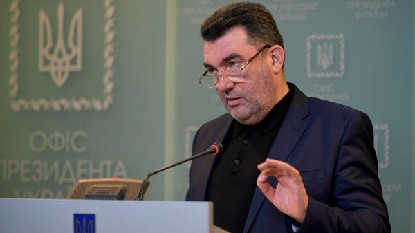 Секретарь Совета национальной безопасности и обороны Украины Алексей Данилов во время брифинга (13 марта 2020). Киев - Sputnik Армения
