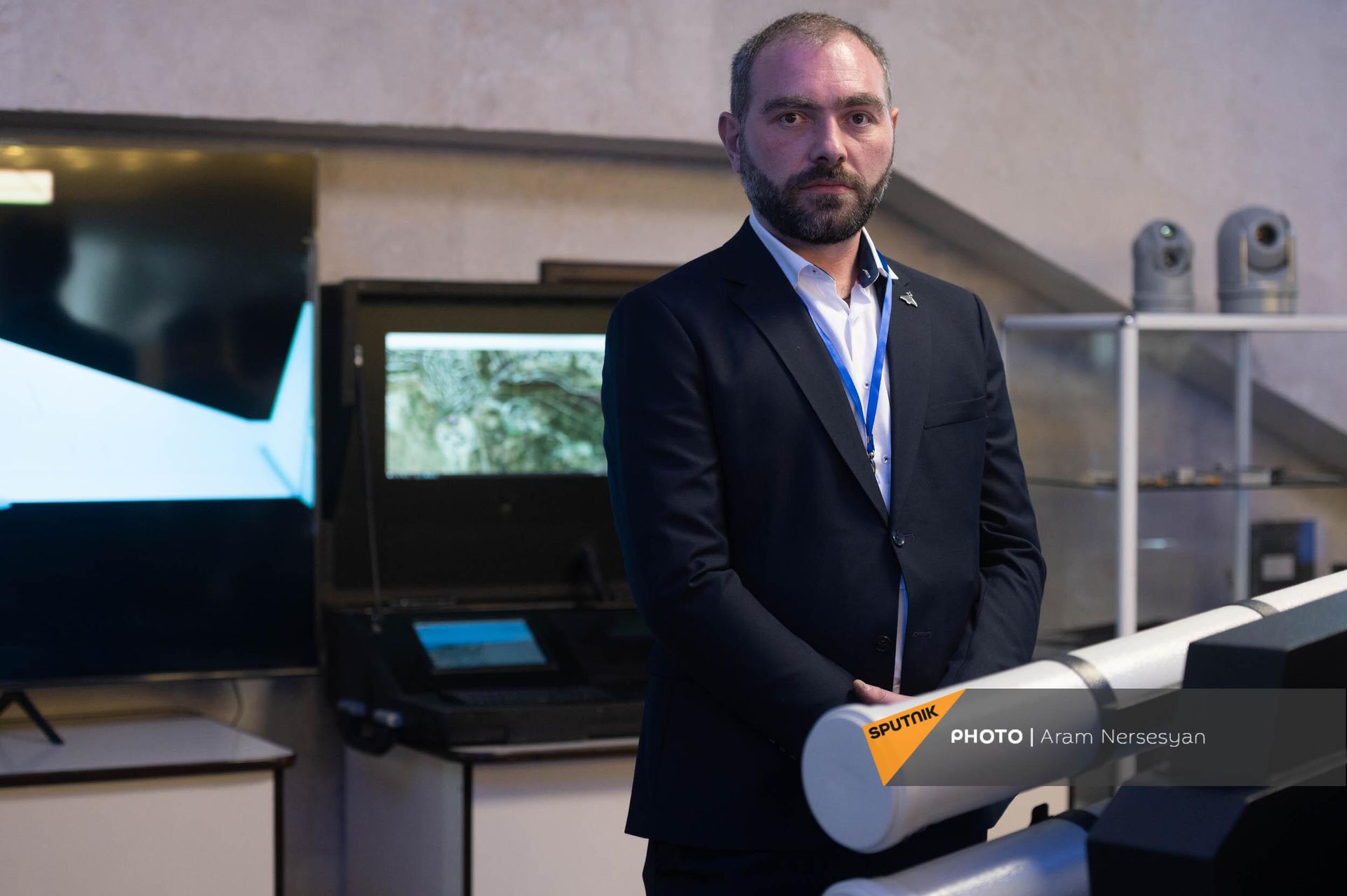 Руководитель компании Davaro Давид Галоян на выставке оборонных технологий ArmHighTech 2022 (31 марта 2022). Еревaн - Sputnik Արմենիա, 1920, 31.03.2022