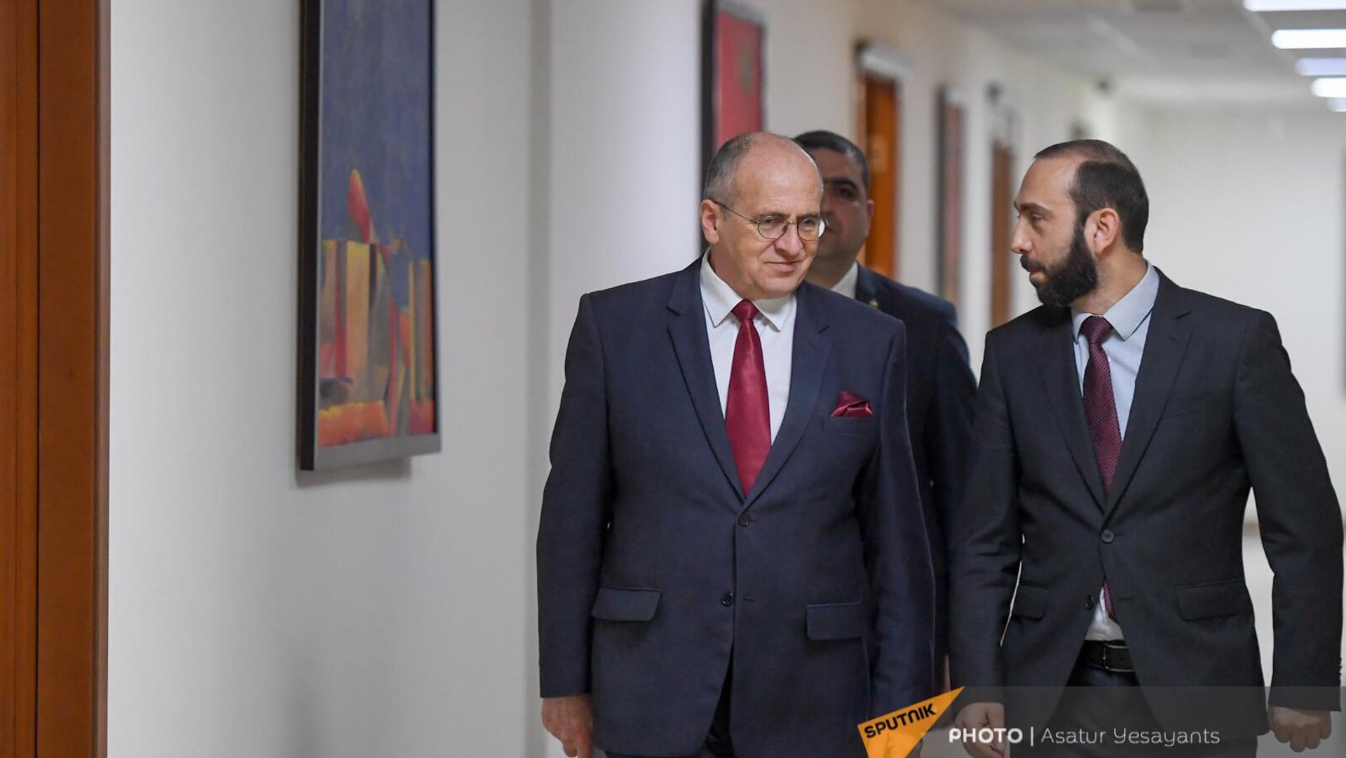 ԵԱՀԿ գործող նախագահն ու Արարատ Միրզոյանը ԵԱՀԿ գործող նախագահն ու Արարատ Միրզոյանը - Sputnik Արմենիա, 1920, 01.04.2022