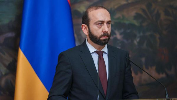Министр иностранных дел Армении Арарат Мирзоян на совместной пресс-конференции с главой МИД России по итогам встречи (8 апреля 2022). Москвa - Sputnik Армения