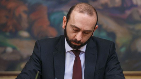 Արարատ Միրզոյան - Sputnik Արմենիա