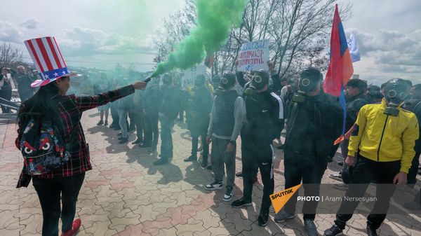 Акция против действия биолабораторий в Армении (9 апреля 2022). Еревaн - Sputnik Армения