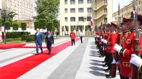 Официальный визит министра обороны Сурена Папикяна в Грузию (4 мая 2022). Тбилиси - Sputnik Армения
