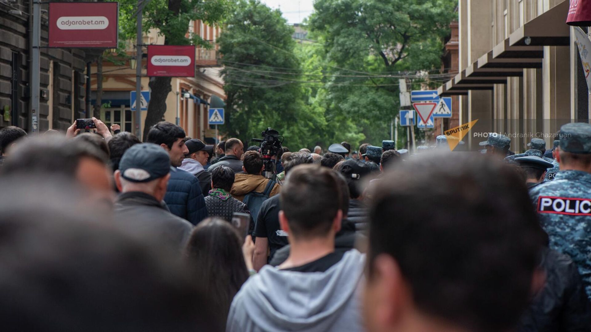 Протестное шествие оппозиции на улице Пушкина (3 мая 2022). Еревaн - Sputnik Армения, 1920, 05.05.2022