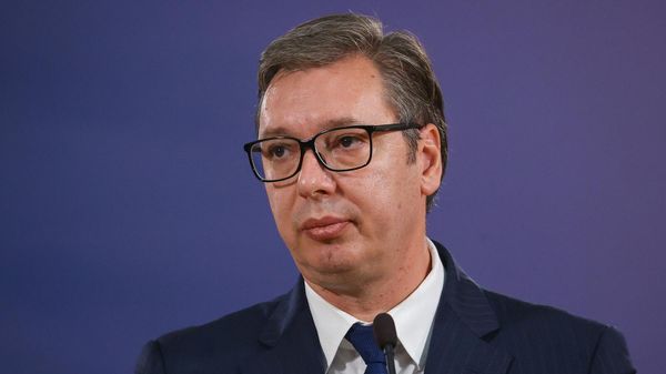 Президент Сербии Александр Вучич на пресс-конференции по итогам встречи с министром иностранных дел России (10 октября 2021). Белград - Sputnik Армения