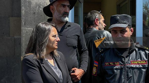 Կարին Տոնոյան - Sputnik Արմենիա
