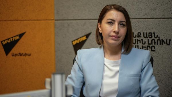 Защитник прав человека Кристине Григорян в гостях радио Sputnik - Sputnik Армения