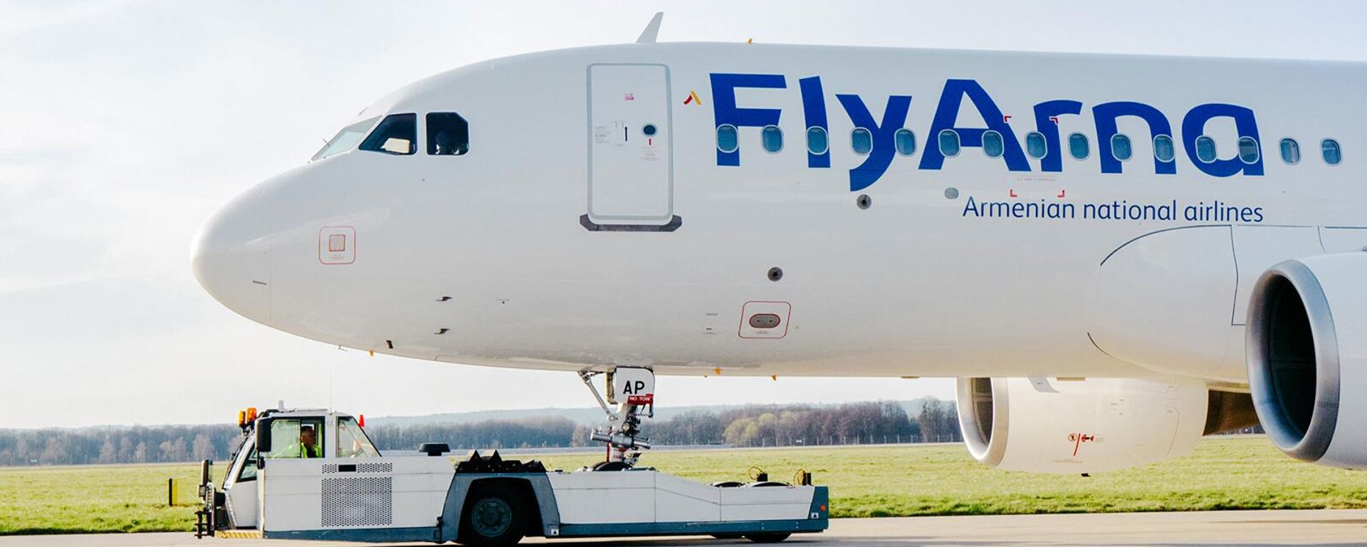 Самолет авиакомпании Fly Arna - Sputnik Армения, 1920, 04.12.2023