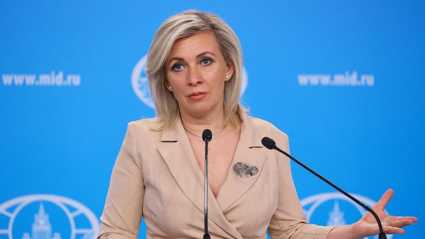 Официальный представитель МИД России Мария Захарова во время брифинга (25 мая 2022). Москвa - Sputnik Армения