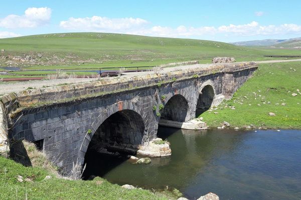 Կրասարի եռաթռիչք կամուրջը - Sputnik Արմենիա