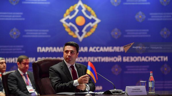 Ալեն Սիմոնյան - Sputnik Արմենիա