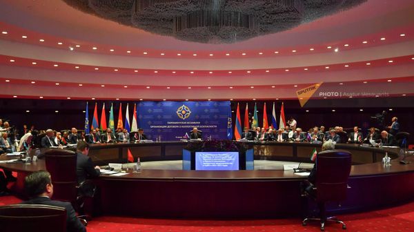 Заседание Совета Парламентской Ассамблеи ОДКБ (6 июня 2022). Еревaн - Sputnik Армения