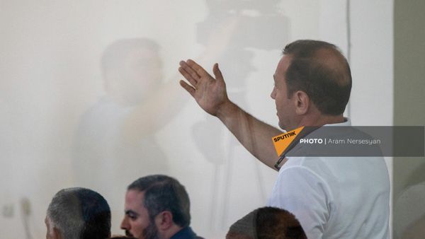 Судебное заседание по делу экс-министра обороны Давида Тонояна (6 июня 2022). Еревaн - Sputnik Армения