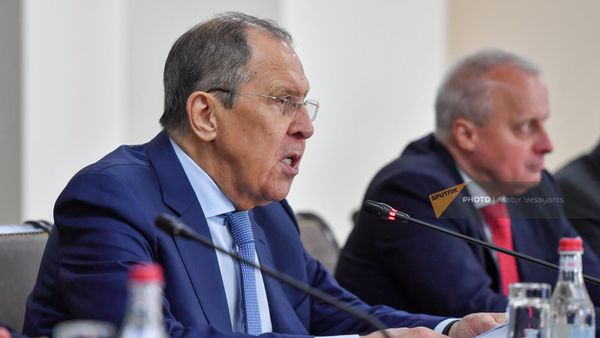 Встреча министров иностранных дел Армении и России Арарата Мирзояна и Сергея Лаврова (9 июня 2022). Еревaн - Sputnik Армения