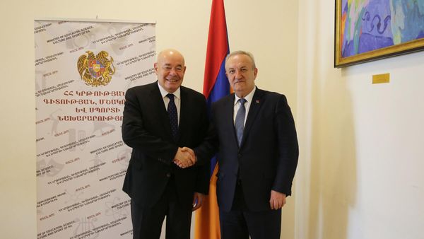 Վահրամ Դումանյանն ընդունել է Միխայիլ Շվիդկոյին - Sputnik Արմենիա
