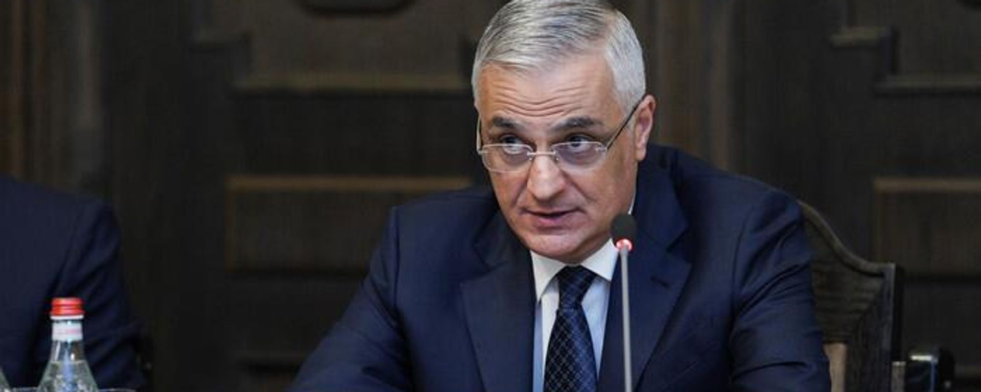 Вице-премьер Мгер Григорян и глава Делегации ЕС, посол Андреа Викторин провели обсуждение программ, осуществляемых в рамках экономического и инвестиционного плана ЕС (13 июня 2022). Еревaн - Sputnik Армения, 1920, 15.06.2022