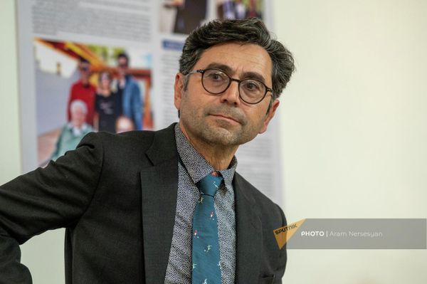 Նոբելյան մրցանակակիր Արտեմ Պատապուտյան - Sputnik Արմենիա
