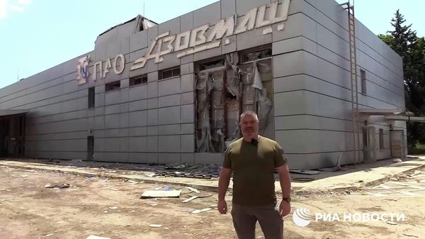 Узников держали в холодильных камерах - видео из мариупольской тайной тюрьмы Библиотека - Sputnik Արմենիա