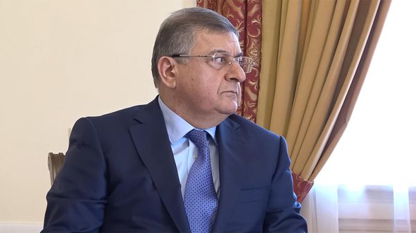 И.о. председателя Высшего судебного совета Гагик Джангирян на встрече с президентом Армении (12 апреля 2022). Еревaн - Sputnik Армения
