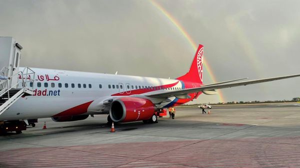 Самолет авиакомпании FLY BAGHDAD  - Sputnik Армения