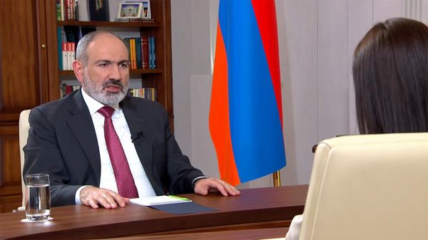 Премьер-министр Никол Пашинян во время онлайн пресс-конференции (27 июня 2022). Еревaн - Sputnik Армения