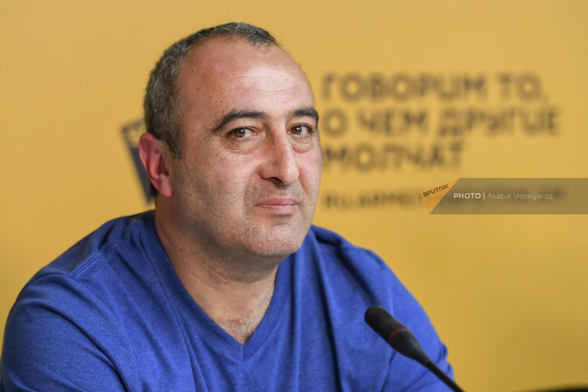 Тренер Егише Алексаняна Арурюн Алексанян на пресс-конференции Какие перспективы у каратэ в Армении? (28 июня 2022). Еревaн - Sputnik Արմենիա, 1920, 28.06.2022