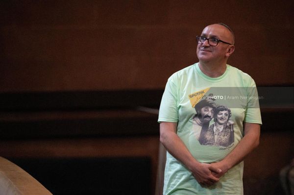 Продюсер документального фильма &quot;Фрунзик Мкртчян. Индия помнит меня&quot; Давид Бежиташвили  - Sputnik Армения