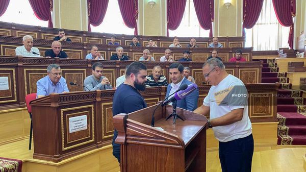 В Гюмри поздравили и наградили спортсменов, которые показали лучшие результаты на различных турнирах мира, Европы и республики в первом полугодии 2022 года (12 июля 2022). Гюмри - Sputnik Армения