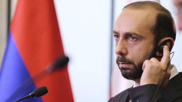 Արարատ Միրզոյան - Sputnik Արմենիա
