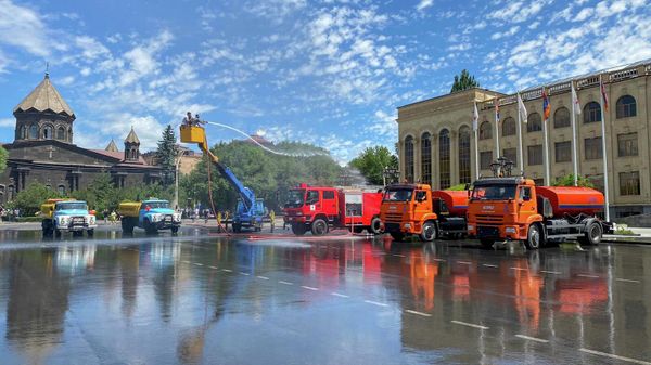 Վարդավառը Գյումրիում - Sputnik Армения