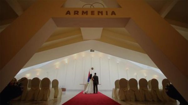 Ամուսնության պետական գրանցման, արարողության հանդիսավոր կերպով կազմակերպման համար անհրաժեշտ պետական վճարների սակագներն էականորեն նվազել են - Sputnik Արմենիա