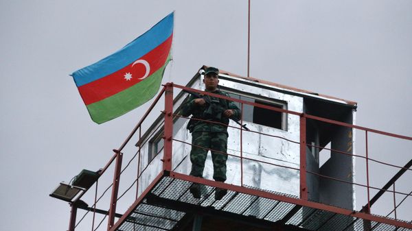 Азербайджанский пограничник на границе с Ираном - Sputnik Армения