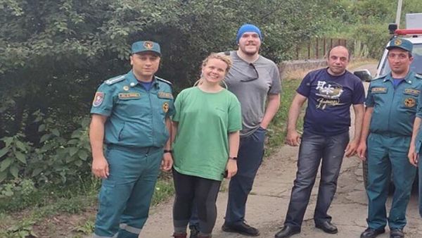 Спасатели Лорийского областного центра кризисного управления обнаружили заблудившихся граждан РФ (28 июля 2022). Ванадзор - Sputnik Армения