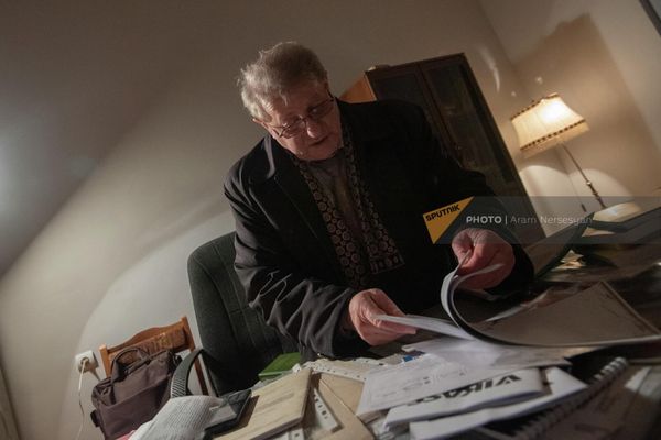 Заведующий Капанской горно-обогатительной лабораторией Климент Акопян - Sputnik Армения