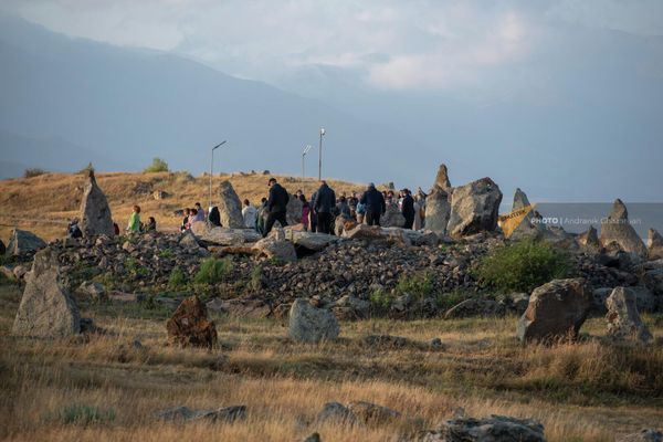 Караундж - доисторический археологический памятник недалеко от города Сисиан - Sputnik Армения