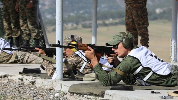 «Ռազմիկ» մրցաձևի մասնակիցները - Sputnik Արմենիա