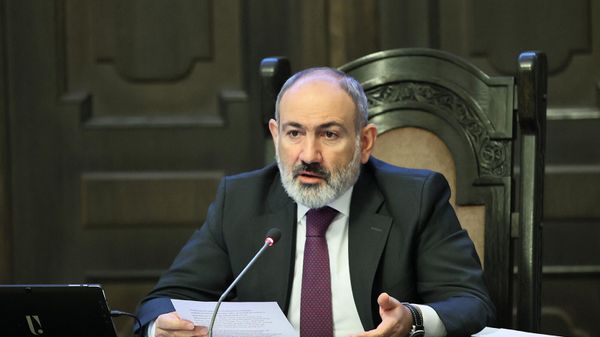 Премьер-министр Никол Пашинян на очередном заседании правительства (1 сентября 2022). Еревaн - Sputnik Армения