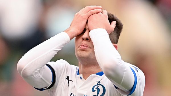 Футболист ФК Динамо Арсен Захарян в матче 29-го тура чемпионата России по футболу среди клубов Премьер-лиги между ФК Локомотив и ФК Динамо (14 мая 2022). Москвa - Sputnik Армения