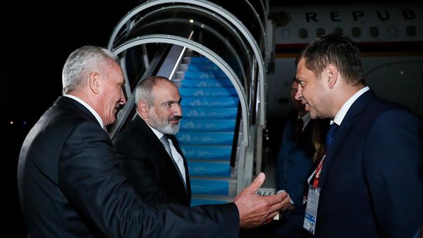 Նիկոլ Փաշինյանը հաասել է Վլադիվոստոկ - Sputnik Արմենիա