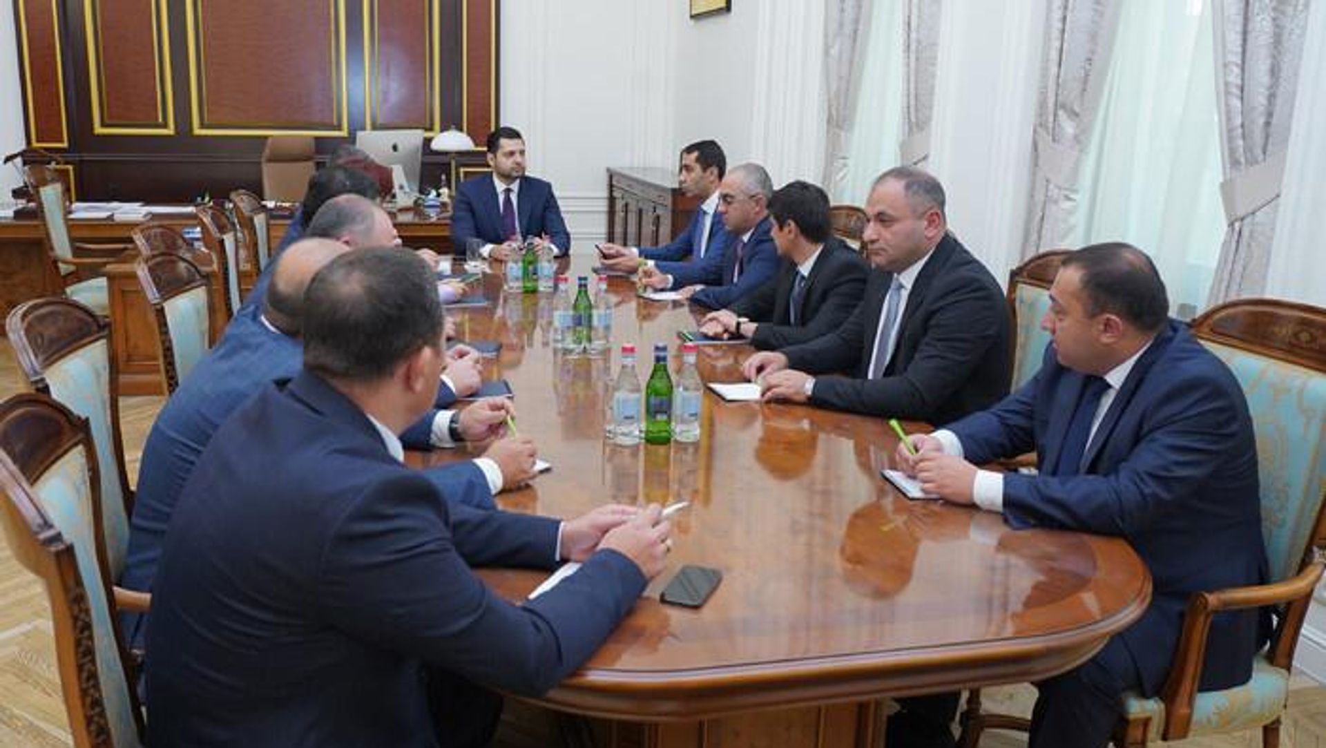 Խորհրդակցություն Համբարձում Մաթևոսյանի մոտ - Sputnik Արմենիա, 1920, 09.09.2022