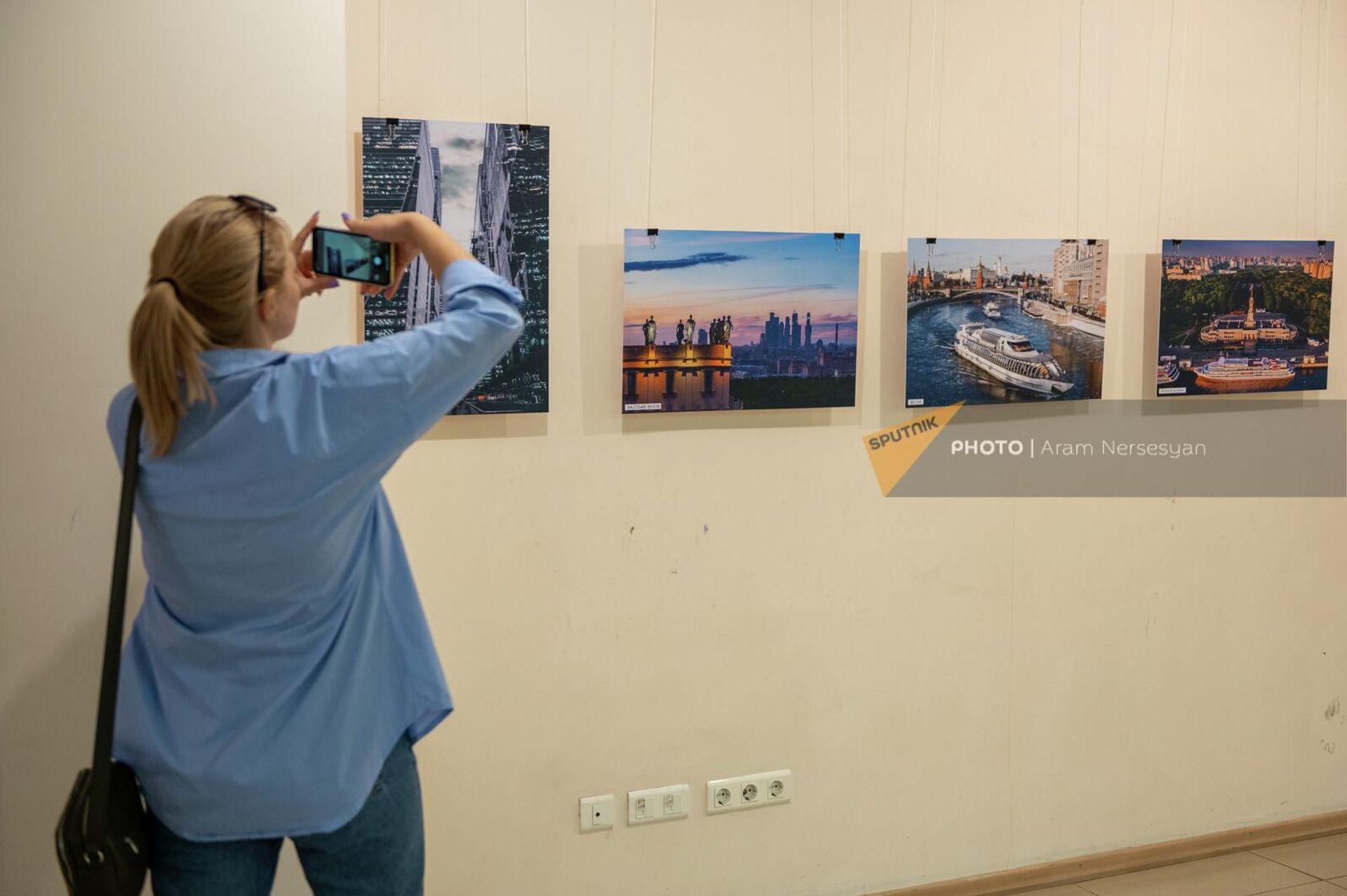 Фотовыставка Москва – не просто город… в МКДЦ Дом Москвы (10 сентября 2022). Еревaн - Sputnik Армения, 1920, 10.09.2022