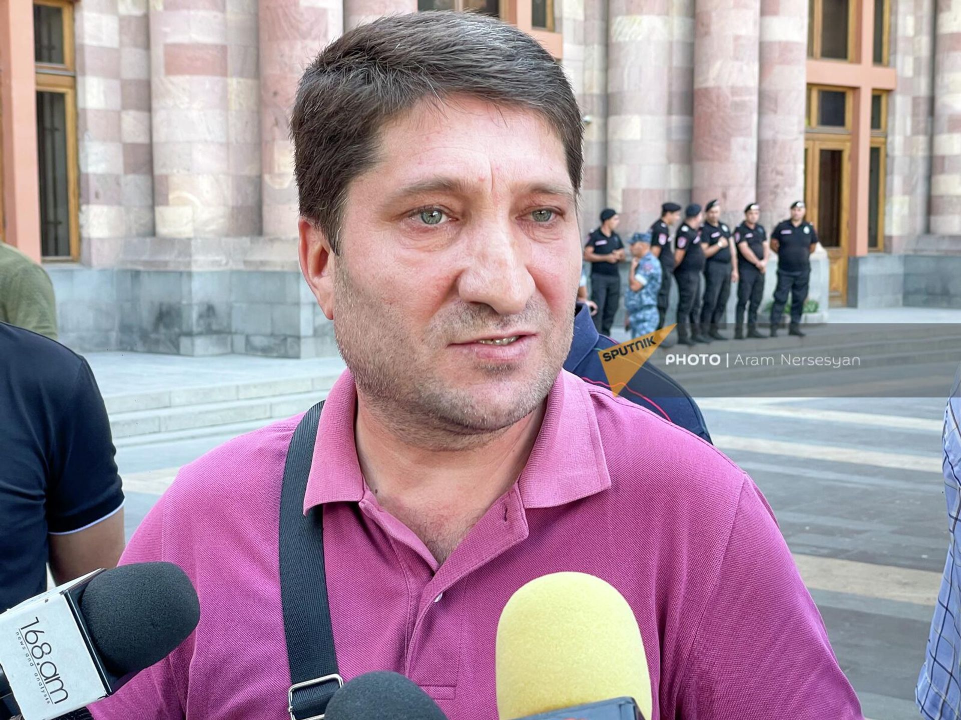 Акция торговцев т.ц Петак у здания правительства на площади Республики (12 сентября 2022). Еревaн - Sputnik Արմենիա, 1920, 12.09.2022