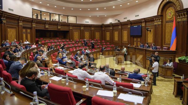 Очередное заседание Национального собрания Армении (13 сентября 2022). Еревaн - Sputnik Армения