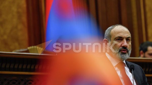 Նիկոլ Փաշինյանն ԱԺ–ում - Sputnik Արմենիա