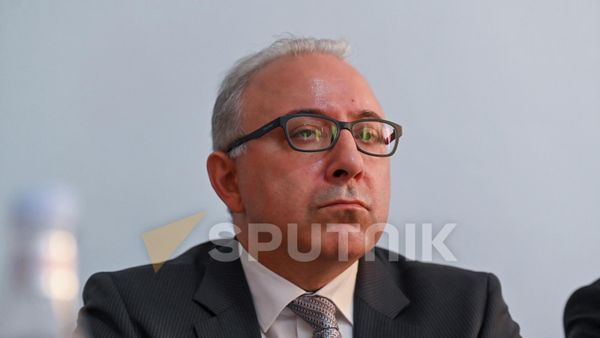 Մնացական Սաֆարյան - Sputnik Արմենիա