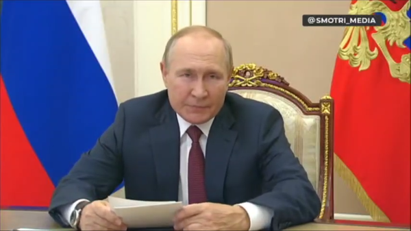 Запад пытается задействовать сценарии разжигания конфликтов на территории СНГ — Путин - Sputnik Армения