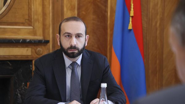 Արարատ Միրզոյան - Sputnik Արմենիա