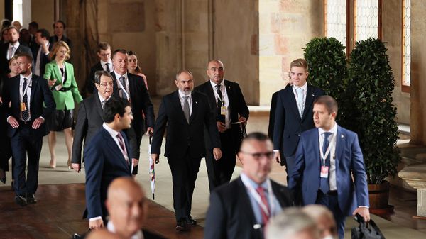 Премьер-министр Никол Пашинян принял участие в саммите Европейского политического сообщества (6 октября 2022). Прага - Sputnik Армения